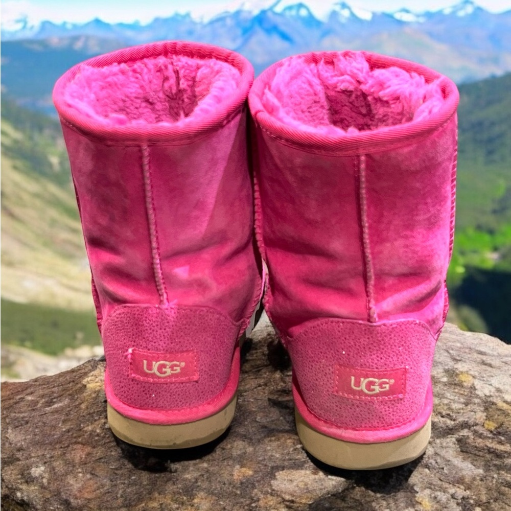 UGG Bubblegum Pink Ankle Boots Size 5. - Picture 4 of 5